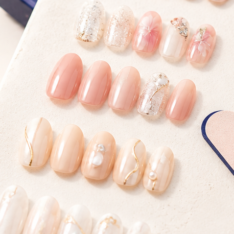 UB2 BEAUTY press-on nails homepage hero